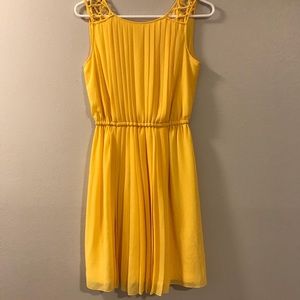 Yellow Jessica Simpson pleated dress